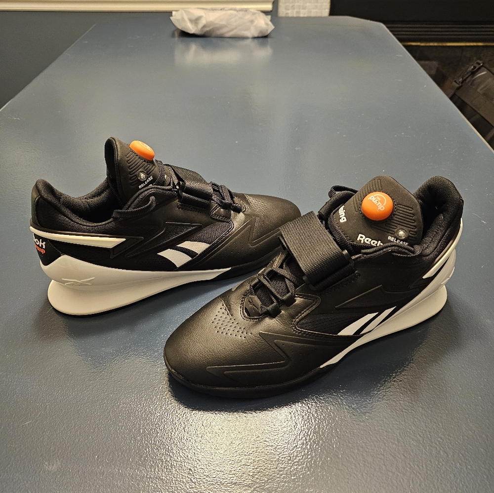 Reebok legacy lifter